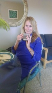 4 yogi tea 13116516 Kathy eyes open